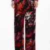 Pantaloni disegnati da Christian Lacroix