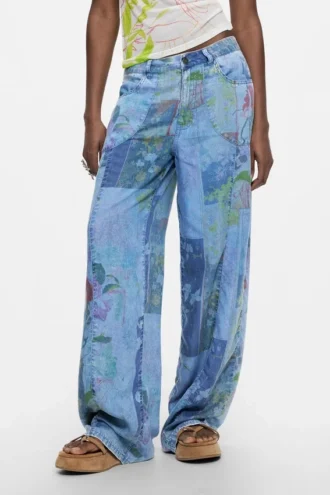 Pantaloni in denim stampato