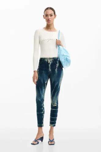 Pantaloni in denim tie-dye