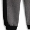 Pantaloni jogger