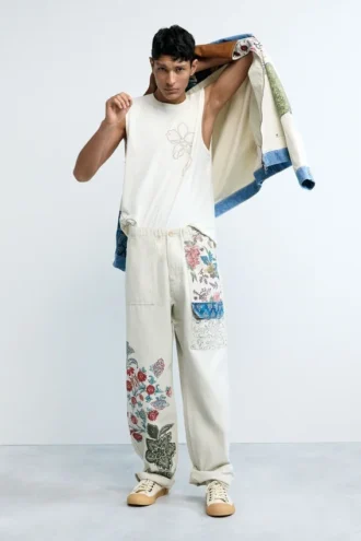 Pantaloni lunghi a fiori Pantaloni lunghi a fiori