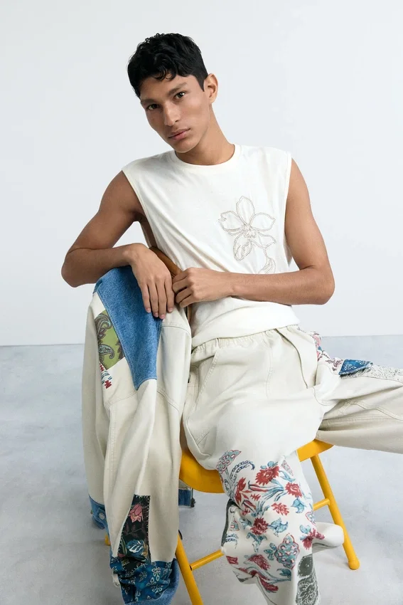 Pantaloni lunghi a fiori Pantaloni lunghi a fiori