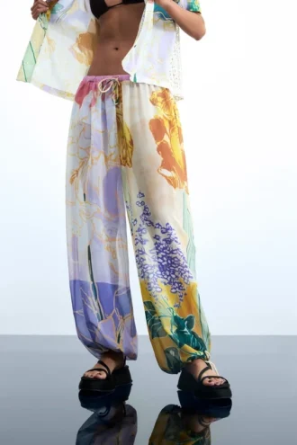 Pantaloni lunghi con stampa floreale