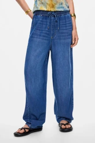 Pantaloni lunghi in denim con elastico
