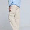 Pantaloni strappati a doppia vita