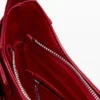 Borsa piccola con applicazioni floreali