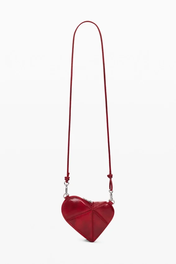 Portafoglio piccolo a forma di cuore Portafoglio piccolo a forma di cuore