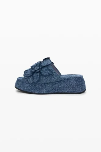 Sandali con zeppa in denim