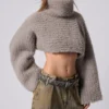 Set maglione corto e Berretto