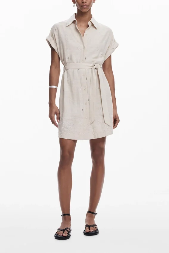 Shorts traforati Shorts traforati