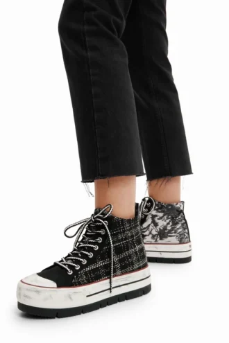 Sneaker alta con plateau in tartan