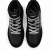 Sneaker alta in finta pelle di montone Sneaker alta in finta pelle di montone