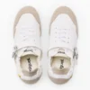 Sneaker in pelle con fibbia