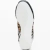 Sneaker patchwork con stampa animalier