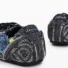 Sneakers in denim