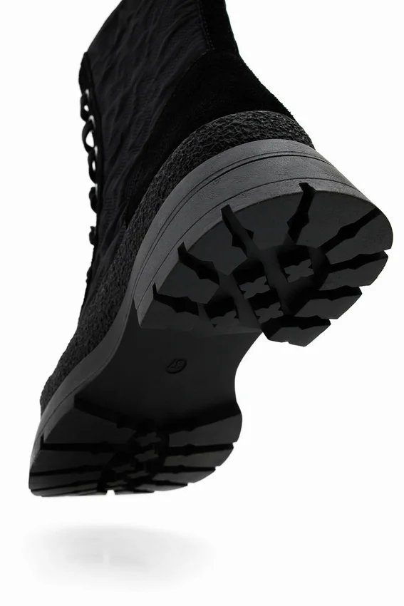 Stivali stringati effetto leopardo Stivali stringati effetto leopardo