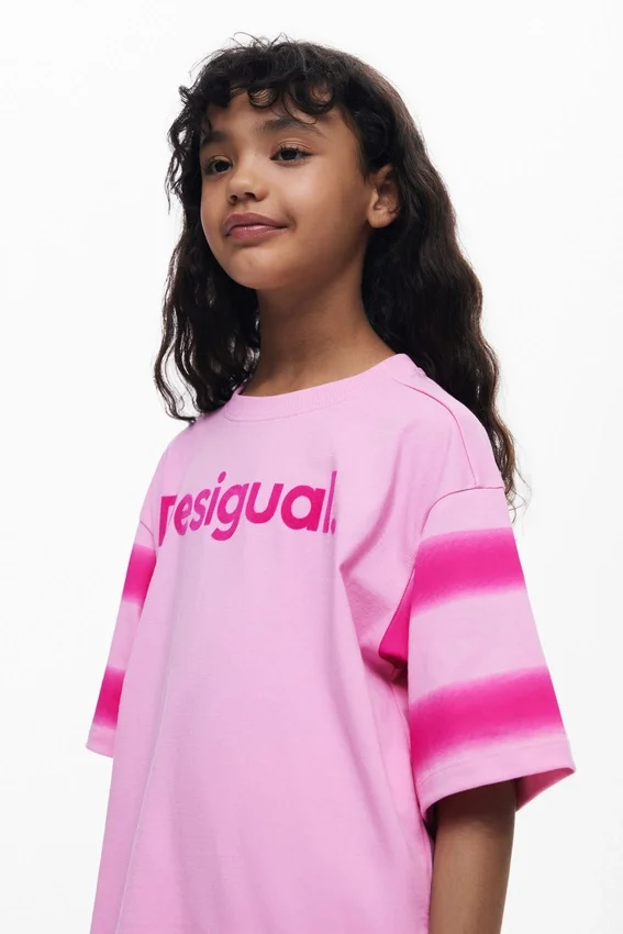 T-shirt a maniche corte con logo T-shirt a maniche corte con logo