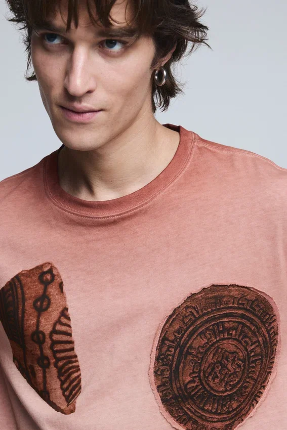 T-shirt a maniche corte Patchwork T-shirt a maniche corte Patchwork
