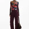 T-shirt a maniche lunghe con collo alto