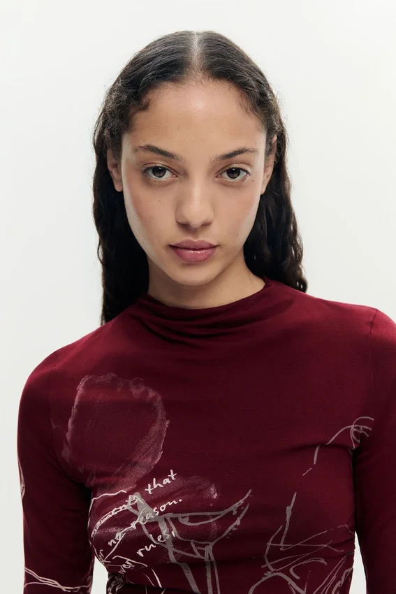 T-shirt a maniche lunghe stampata T-shirt a maniche lunghe stampata