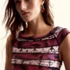 T-shirt con arricciature disegnata da Christian Lacroix T-shirt con arricciature disegnata da Christian Lacroix
