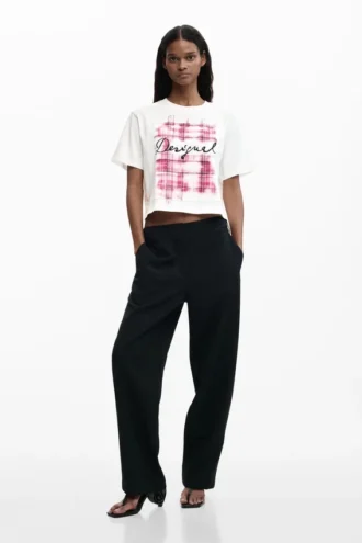 T-shirt con logo a quadri