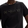 T-shirt con logo lucido