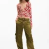 T-shirt con scollo arricciato