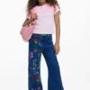 T-shirt con scritta T-shirt con scritta