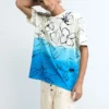 T-shirt con sfumature tropicali