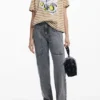 T-shirt con stampa a righe T-shirt con stampa a righe