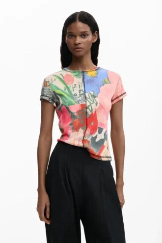 T-shirt con stampa floreale