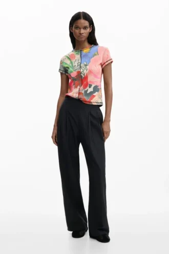 T-shirt con stampa floreale