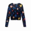 T-shirt corta slim a fiori T-shirt corta slim a fiori