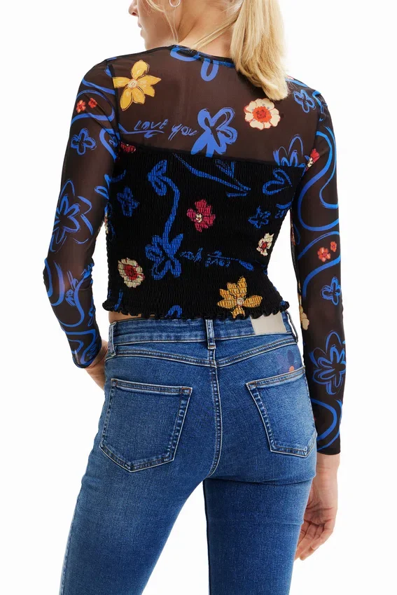T-shirt corta slim a fiori T-shirt corta slim a fiori