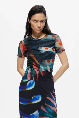 T-shirt disegnata da Christian Lacroix