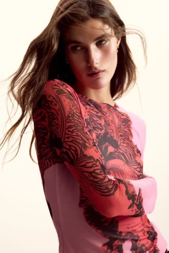 T-shirt disegnata da Christian Lacroix