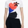 T-shirt disegnata da Christian Lacroix