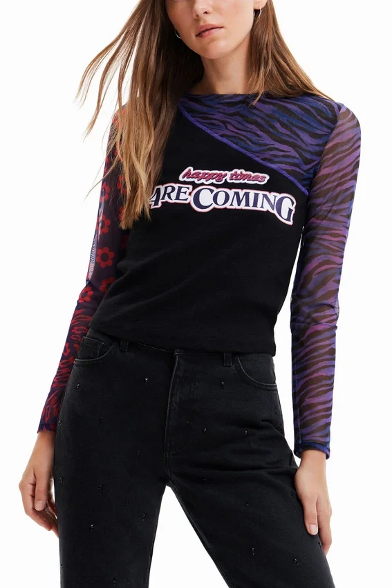 T-shirt in tulle Patchwork con messaggio T-shirt in tulle Patchwork con messaggio