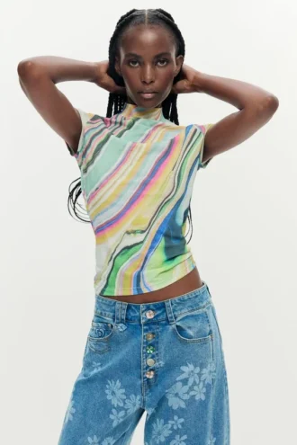 T-shirt stampata a onde
