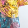 T-shirt stampato con ricamo T-shirt stampato con ricamo