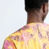 T-shirt stampato con ricamo T-shirt stampato con ricamo