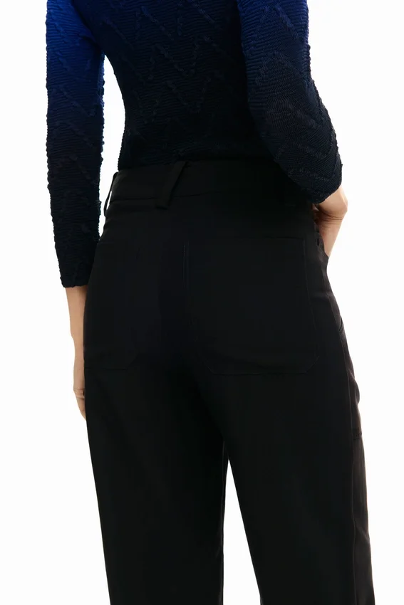 Tasche dei pantaloni a gamba dritta Tasche dei pantaloni a gamba dritta