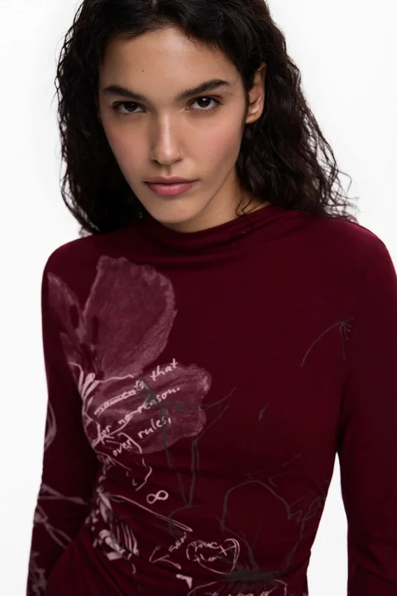 Abito in maglia a maniche lunghe Abito in maglia a maniche lunghe
