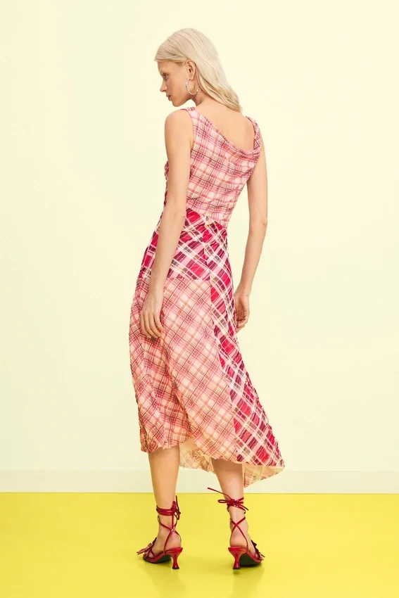 Vestito a spalline a quadri Vestito a spalline a quadri