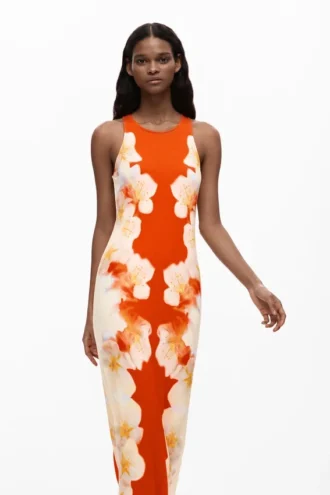 Vestito con fiori laterali