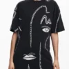 Vestito con illustrazioni