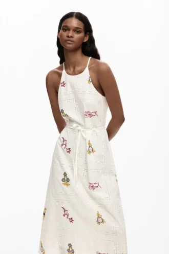Vestito con scollo all’americana ricamato