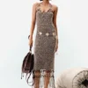 Vestito con spalline e frange