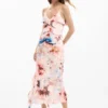 Vestito con volant a fiori